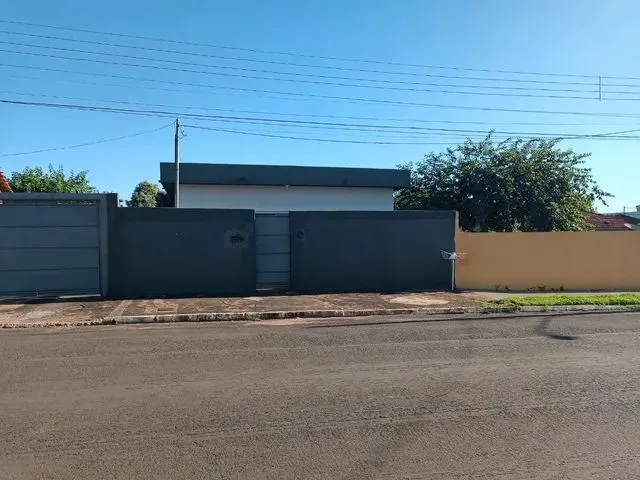Imagem 4: Vendo Casa no Centro de Rio Verde 3 Quartos, Sendo Uma Suíte, Churrasqueira