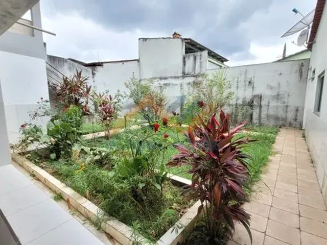 Imagem 4: Casa com 5 Quartos no Bairro Imbaúbas - Ipatinga