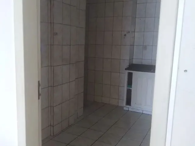 Imagem 4: Apartamento 2/4 Apartamento com 2 dormitórios