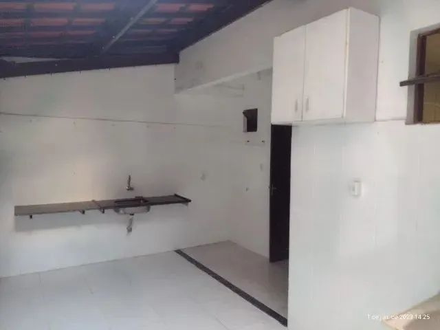 Imagem 8: Casa em Stela Maris, com 2 Quartos (Dependência Empregada