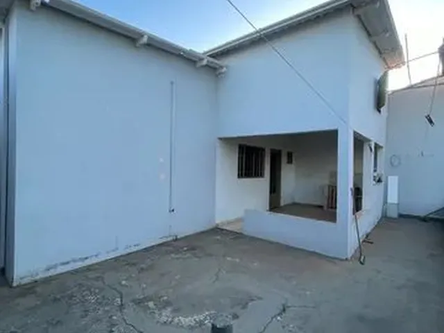 Imagem: Casa com 2/4 Prox Ao Daia
