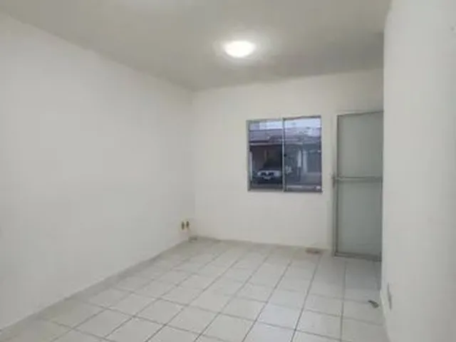 Imagem 8: Promoção: Ilha Bela 2/4 no Papagaio; Área de Serviço Coberta; Quintal no Contrapiso