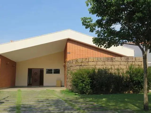 Imagem: Casa Térrea com 4 Dormitórios para Alugar