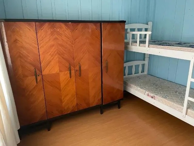 Imagem 4: Casa em Rua Movimentada com Vista para a Ponte Estaiada (Curitiba-Pr