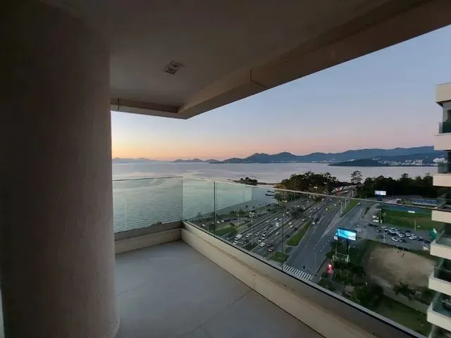 Imagem 14: Aluguel Apartamento com 3 dormitórios