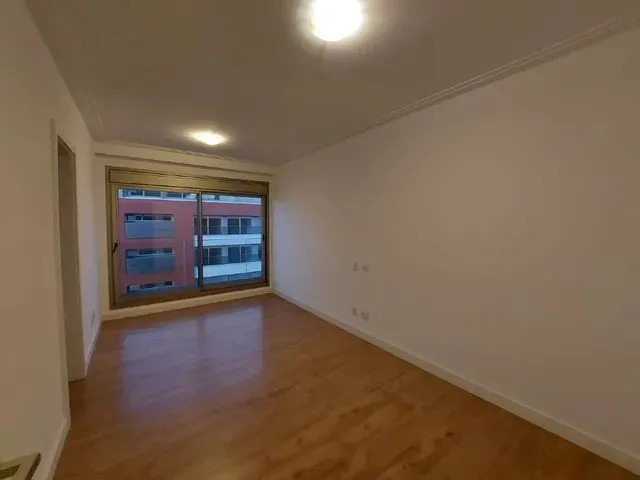 Imagem 11: Aluguel Apartamento com 3 dormitórios