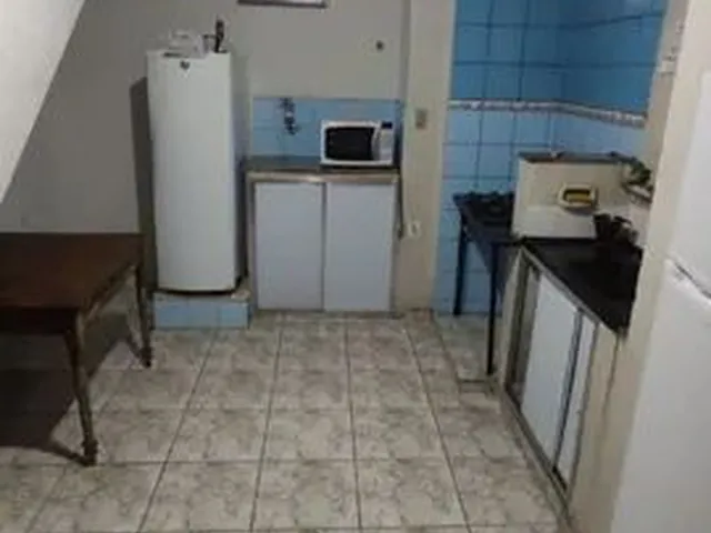 Imagem: Quarto em República Perto do Centro de