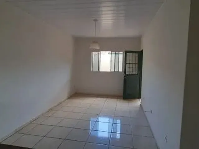 Imagem 2: Casa com 2 Quartos, ,No santa Emilia
