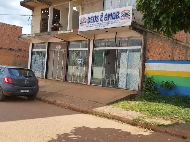 Imagem: Prédio no Candeias do Jamari-Ro