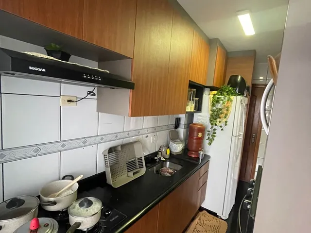 Imagem 6: Apartamento com 2 quartos (3 opcional), 1 sala, 2 banheiros, 1 vaga de garagem, 60m²