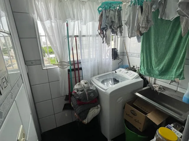 Imagem 9: Apartamento com 2 quartos (3 opcional), 1 sala, 2 banheiros, 1 vaga de garagem, 60m²