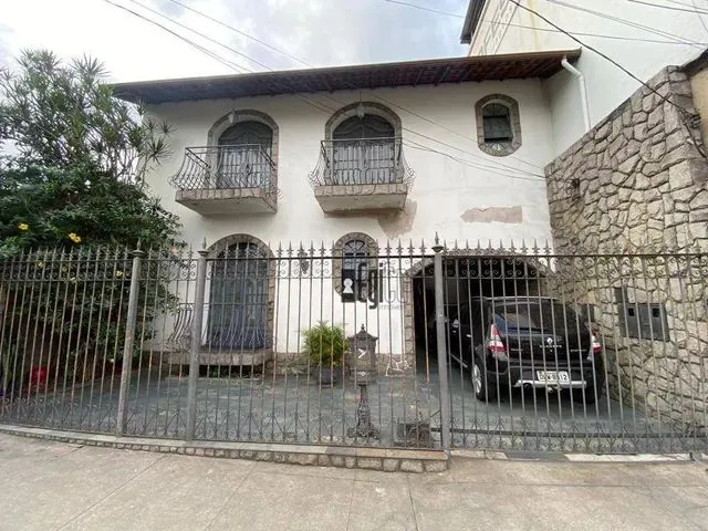 Imagem 1: Excelente Oportunidade no Manoel Honório - Casa 4 Quartos com 2 Vagas de Garagem !!