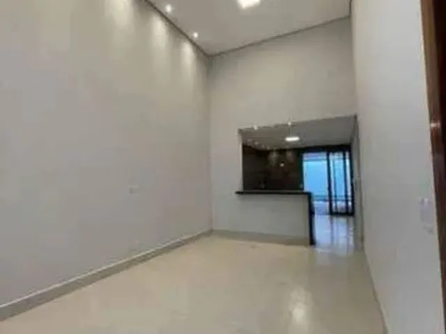 Imagem 2: Vendo Cada na Samambaia