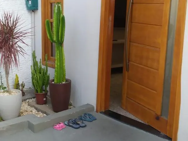 Imagem: Casa para Venda em Serra / Es no Bairro