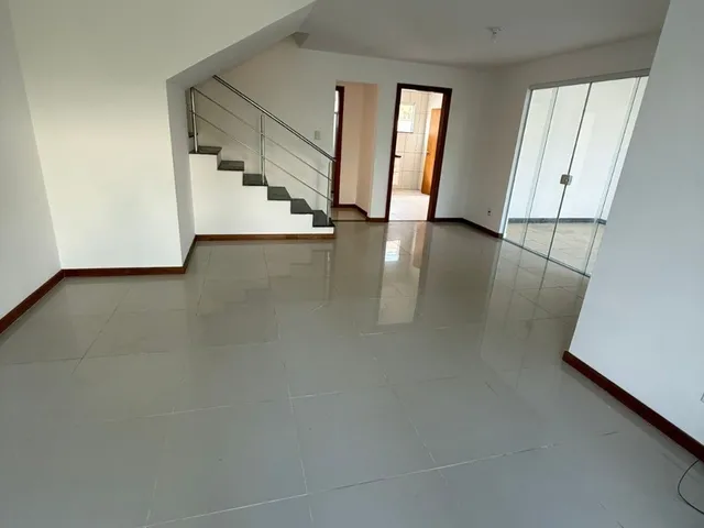 Imagem 3: Casa residencial Duplex Condomínio Buraquinho para Locação Buraquinho, Lauro de
