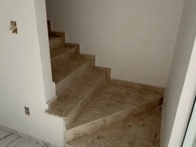 Imagem 2: Casa Residencial Duplex Rua Pública para Venda Pitangueiras, Lauro de Freitas