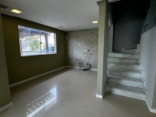 Imagem 3: Casa Residencial Duplex Condomínio Foz do Joanes para Venda Buraquinho, Lauro de Freitas