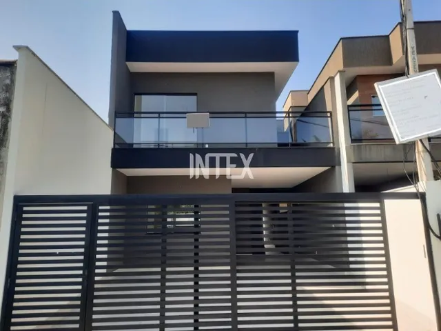 Imagem 1: Imperdível: Casa com 3 quartos e suíte em Itaipu, Niterói-RJ! 2 vagas. Venha conferir!