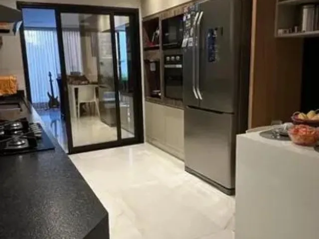 Imagem 4: Casa Residencial Duplex Mobiliada, Decorada no Condomínio Porto Real para Venda Buraquinho, Lauro de Freitas