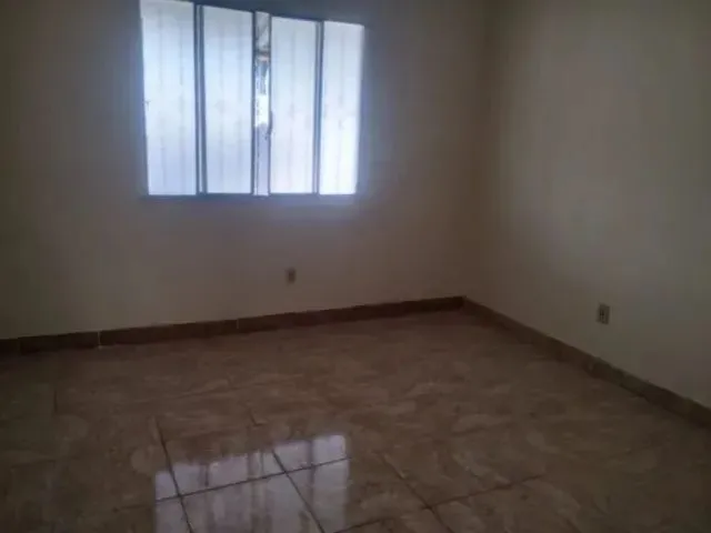 Imagem: Estou Vendendo Essa Casa com 2 Quartos no
