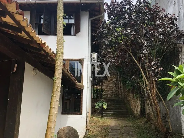 Imagem 9: Imperdível casa à venda em Niterói-RJ, Vila Progresso: 5 quartos, 3 suítes, 2 salas