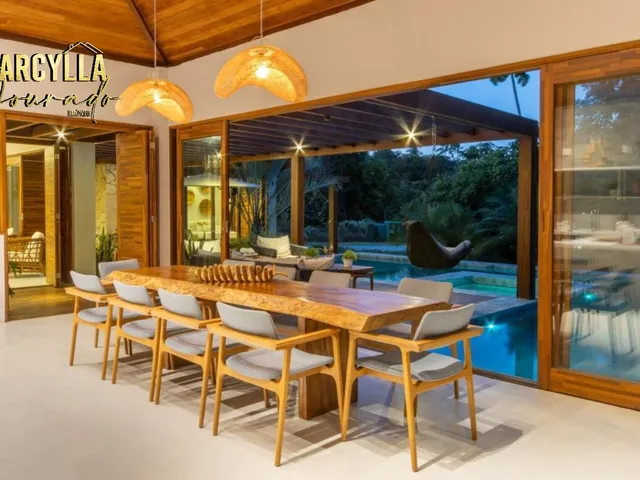 Imagem 2: 0 Casa com 6 dormitórios