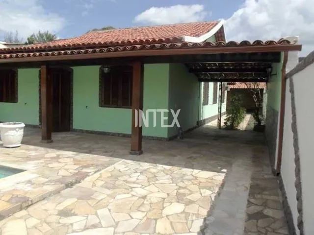 Imagem 1: Imperdível Casa de 4 Quartos com Suíte em Piratininga, Niterói-Rj: 221,60M², 2 Salas, 3 Banheiros e 3 Vagas de Garagem!