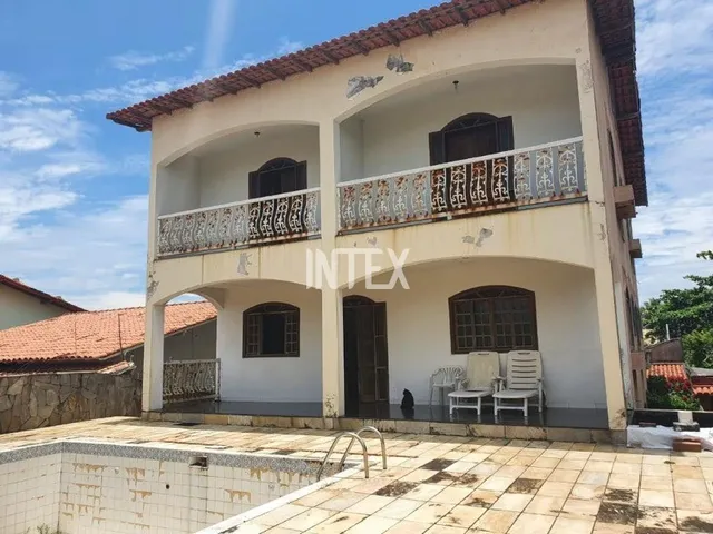 Imagem 10: Casa de luxo à venda em Piratininga, Niterói-RJ, com 5 quartos, 3 suítes e 6 vagas de