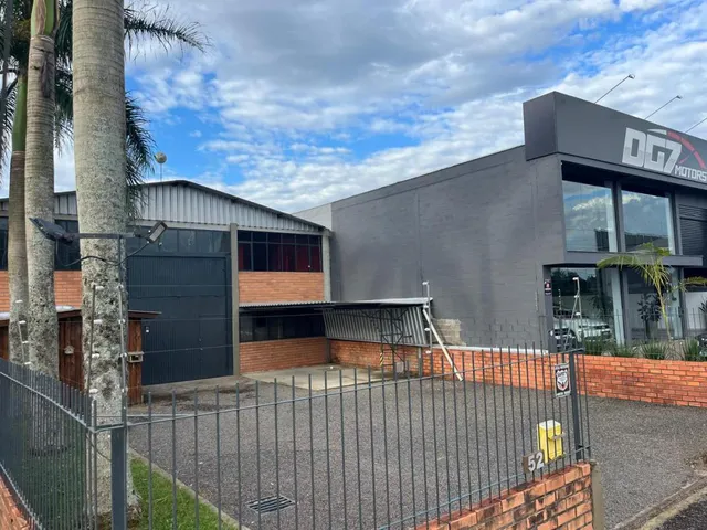 Imagem 3: PRÉDIO COMERCIAL NA RS 239