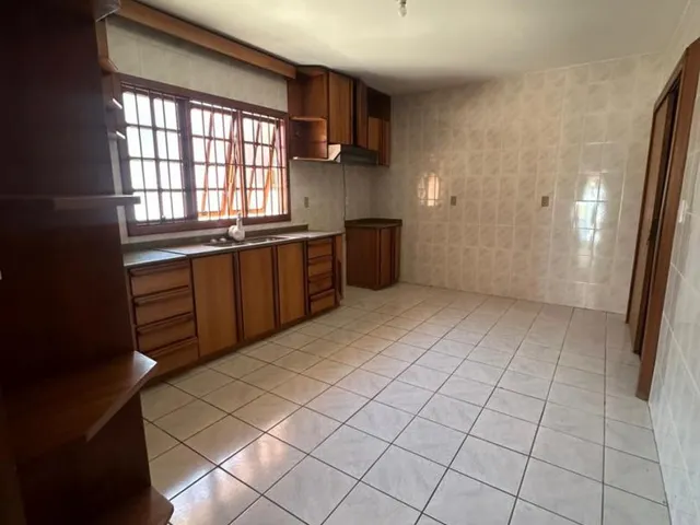 Imagem 11: CASA À VENDA - NO CENTRO DA CIDADE