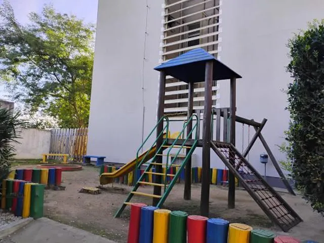 Imagem 4: APTO SEMIMOBILIADO