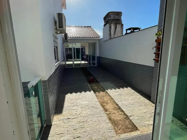 Imagem 11: Casa com 3 Dormitorio(s) localizado(a) no bairro Centro em Bagé / Rio Grande do Sul