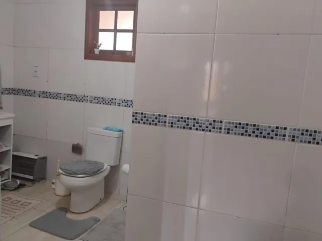 Imagem 11: Linda Casa com Piscina no Bairro Getúlio Vargas - Oportunidade única!