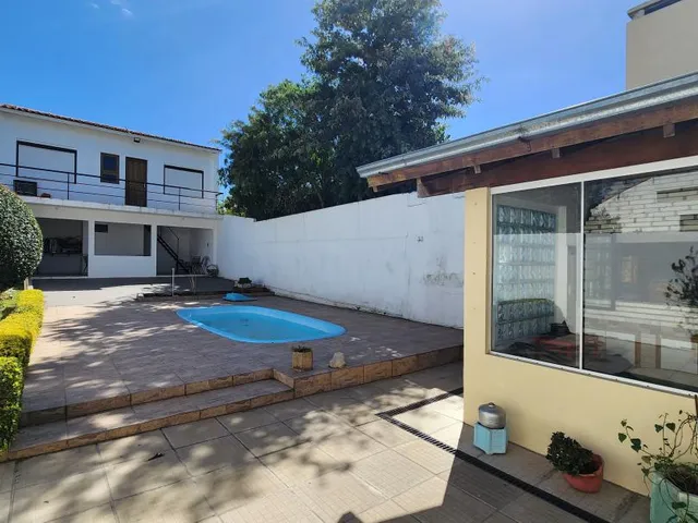 Imagem 3: CASA NO CENTRO Casa com venda por R$1.300.000