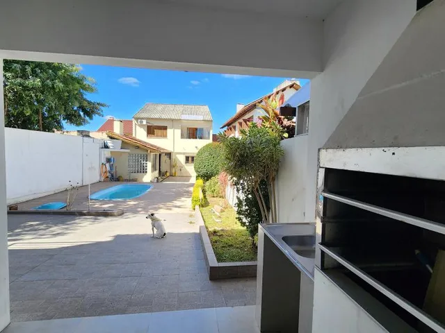 Imagem 6: CASA NO CENTRO Casa com venda por R$1.300.000