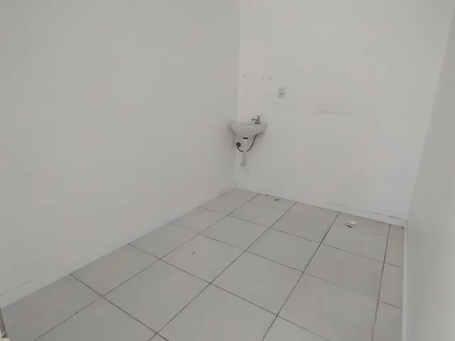 Imagem 11: SALA COMERCIAL Loja com 2 banheiros
