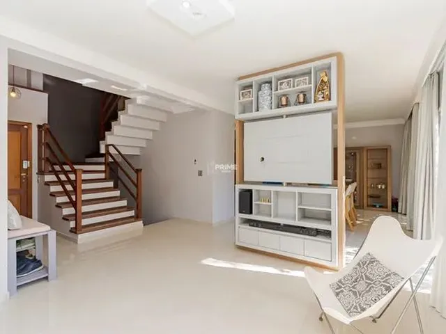 Imagem: Aconchegante Casa em Condomínio com Linda