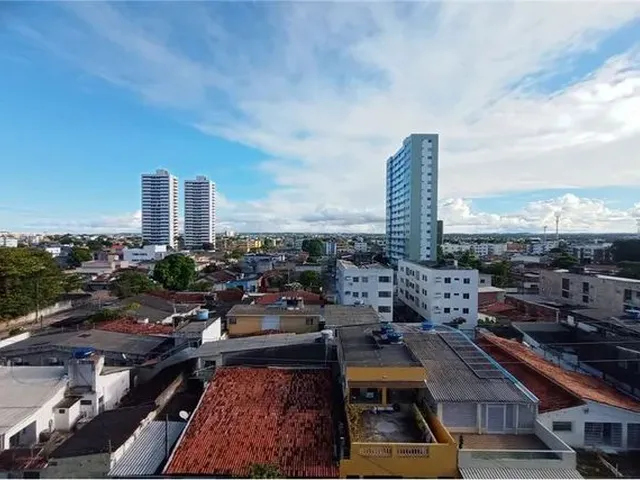 Imagem: O apartamento possui 3 Dormitórios, 1 Suíte, 2 Banheiros,