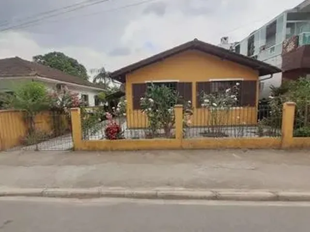 Imagem: Casa para Aluguel, 3 Quarto(S), Centro