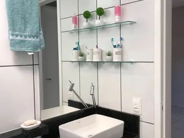 Imagem 4: Alugo Quarto para Mulher!