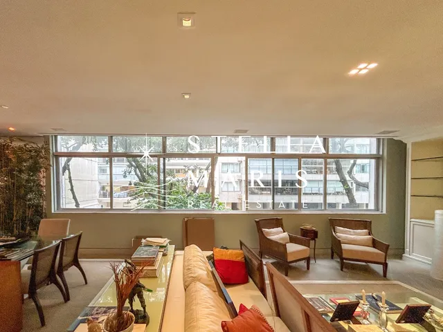 Imagem 5: Leblon, Apartamento com vista lateral mar, 180 m2, original 4 quartos, hoje com 2 suites