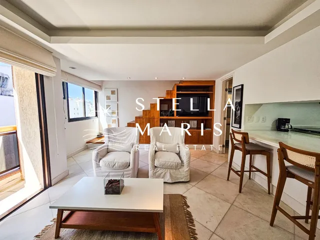 Imagem 1: Ipanema Ville Residence, Flat duplex reformado com varanda à venda em excelente