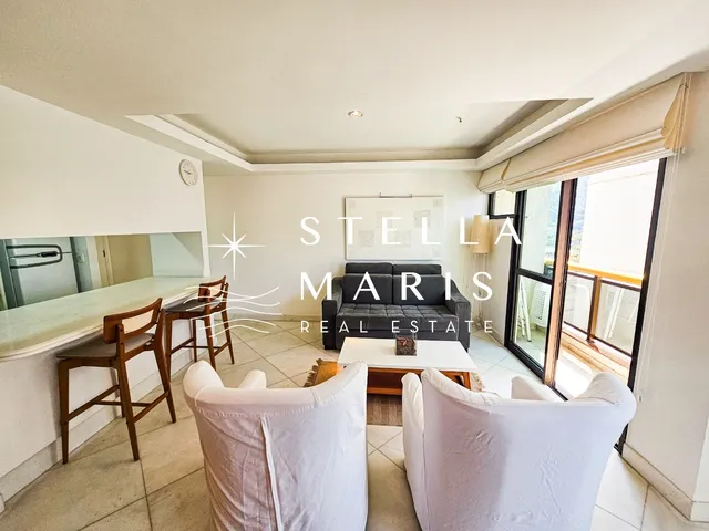 Imagem 10: Ipanema Ville Residence, Flat duplex reformado com varanda à venda em excelente