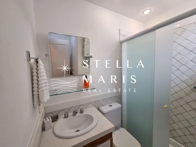 Imagem 13: Ipanema Ville Residence, Flat duplex reformado com varanda à venda em excelente