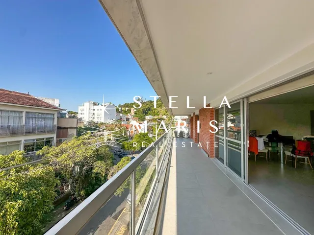Imagem 12: Urca, Apartamento com 253 m2, varandão, totalmente reformado com 4 quartos, sendo 2