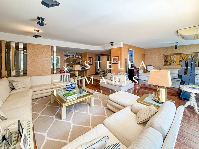Imagem 11: Leblon, Apartamento com varanda ampla, 4 suítes, 4 vagas e vista lateral mar à venda