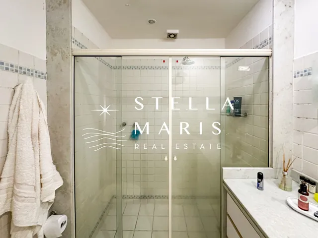 Imagem 14: Copacabana, Apartamento de 337 m2, 4 quartos, 1 vaga, garden, com área externa à venda