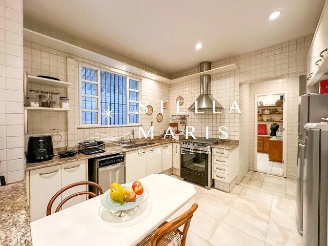 Imagem 13: Copacabana, Apartamento de 337 m2, 4 quartos, 1 vaga, garden, com área externa à venda
