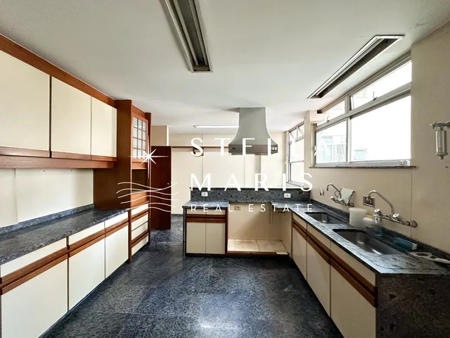 Imagem 5: Copacabana, Rua Cinco de Julho, Apartamento de 292 m2 para REFORMA, excelente