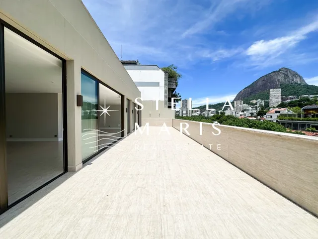 Imagem: LEBLON- Cobertura linear, reformada em 2023/2024